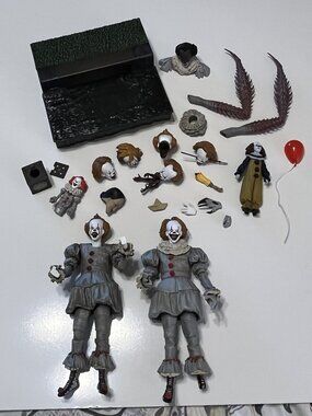 NECA Pennywise Action Figures/Accessories - mixed lot (read description)